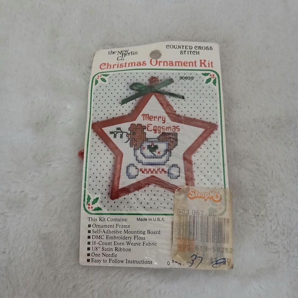 Y2K Vintage The New Berlin Co. Star Christmas Ornament Kit Merry Eggssmas USA